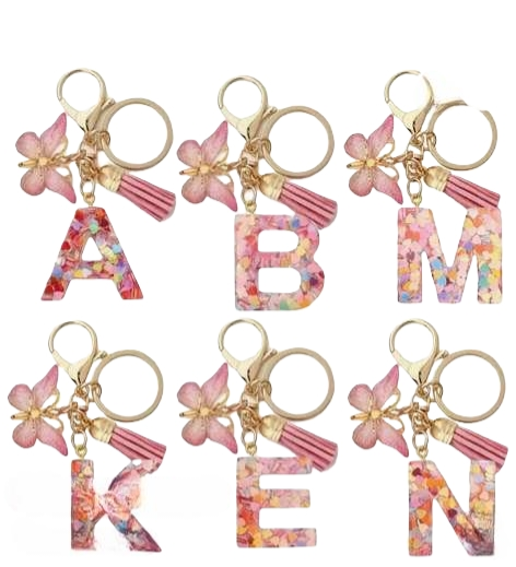 Fashion A–Z Letter Keychain — Custom Metal Pendant Key Holder for Women